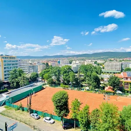 Bratanov Top * 阳光海滩